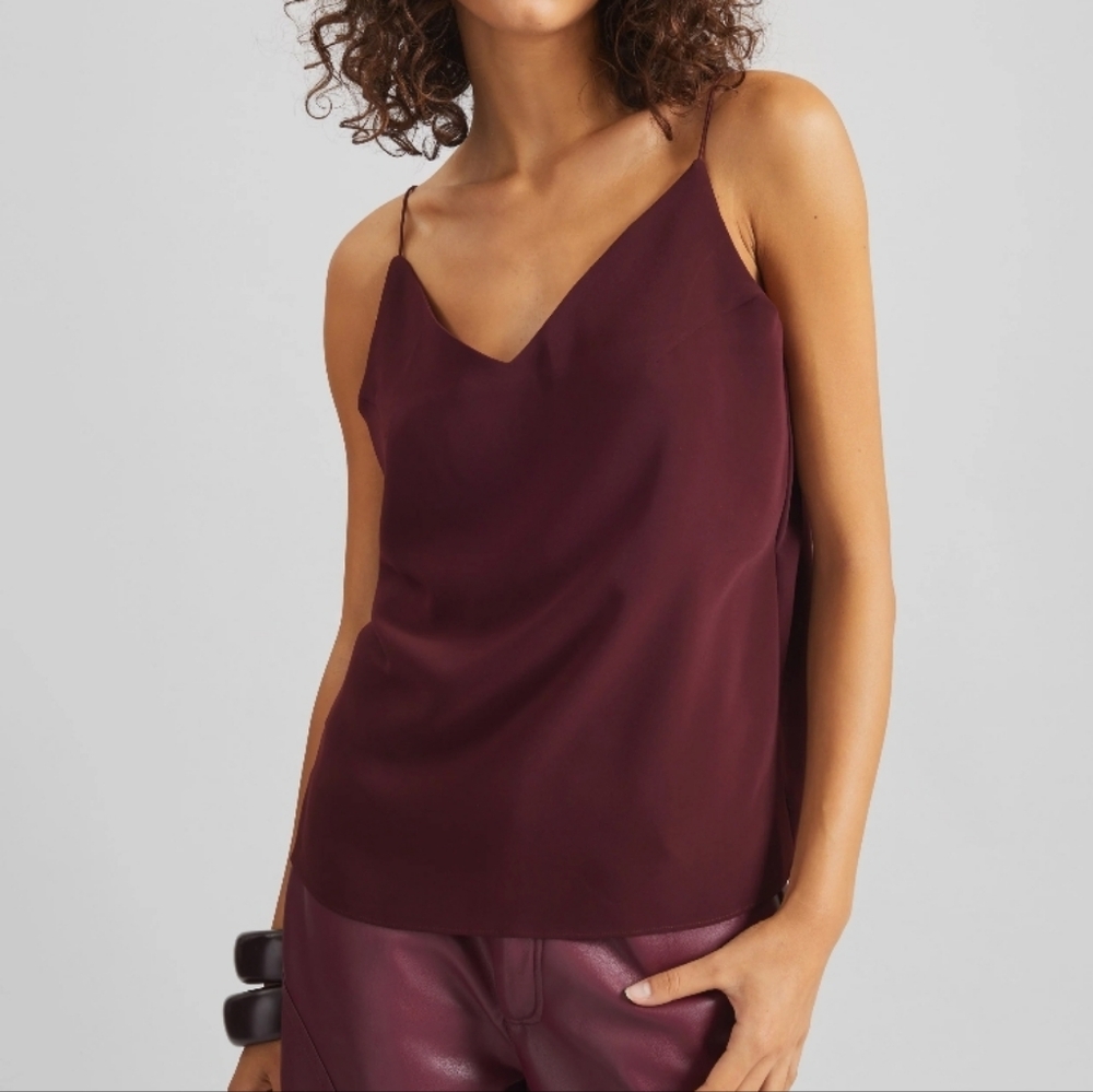 NWOT Narine Boxy Top - Burgundy